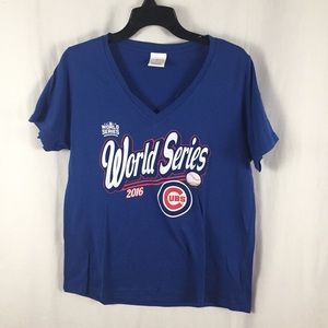 ☃️3 for $23 ☃️NWOT Chicago Cubs World Series S/S T-Shirt